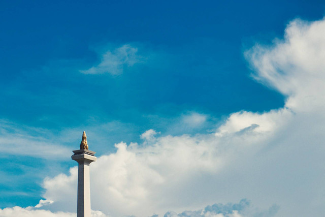 Tempat Wisata Jakarta Low Budget. Foto Monumen Nasional. Sumber: Unplash/Uray Zulfikar