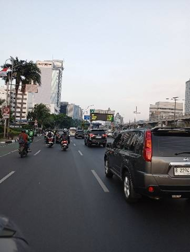 Dokumen asli di jalan 