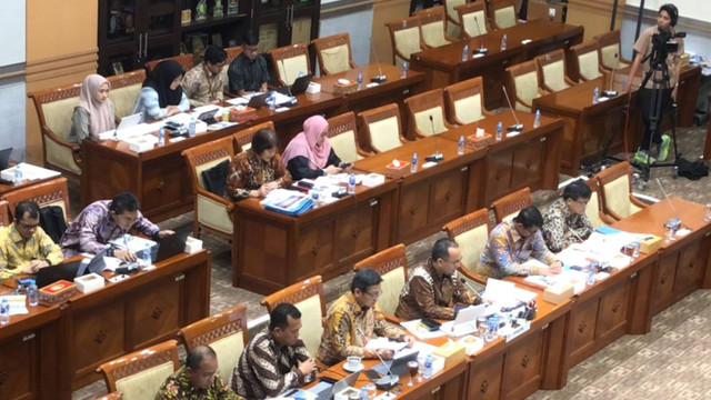 Rapat Kerja Komisi III DPR RI dengan Pusat Pelaporan dan Analisis Transaksi Keuangan (PPATK) di Kompleks Parlemen, Senayan, Jakarta, Rabu (26/6/2024). Foto: Zamachsyari/kumparan