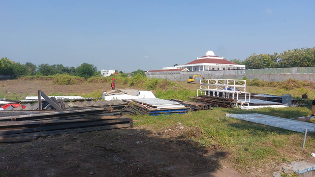 Tanah yang akan dibangun untuk rumah pensiun Presiden Jokowi. Dok: kumparan.