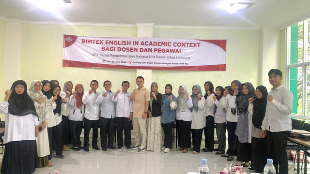 Kegiatan Bimtek English In Academic Context bagi Dosen dan Pegawai UIN Raden Intan Lampung. | Foto: Ist