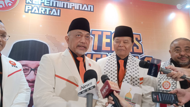 Presiden PKS Ahmad Syaikhu saat dijumpai di acara penutupan Sekolah Kepemimpinan PKS di Hotel Grand Sahid Jaya, Jakarta Pusat, Kamis (27/6/2024). Foto: Thomas Bosco/kumparan