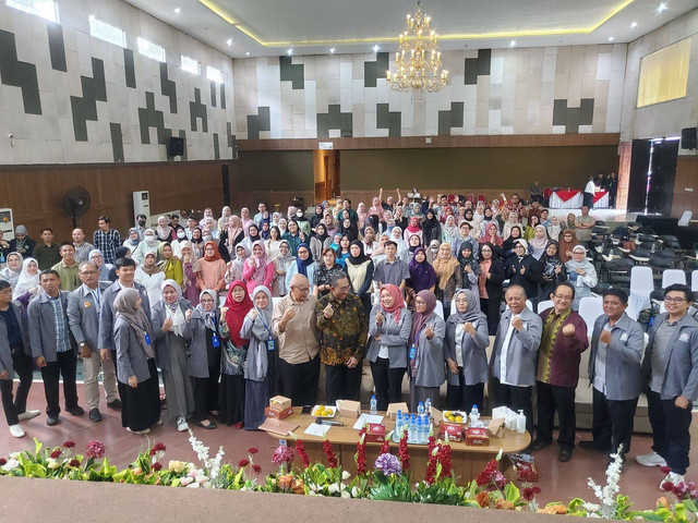 Pengurus Cabang (PC) Ikatan Apoteker Indonesia (IAI) Kota Bandung laksanakan workshop dan Rakercab dalam rangka terus mengingatkan pentingnya kode etik dalam dunia apoteker di Kota Bandung. (Foto: Istimewa)