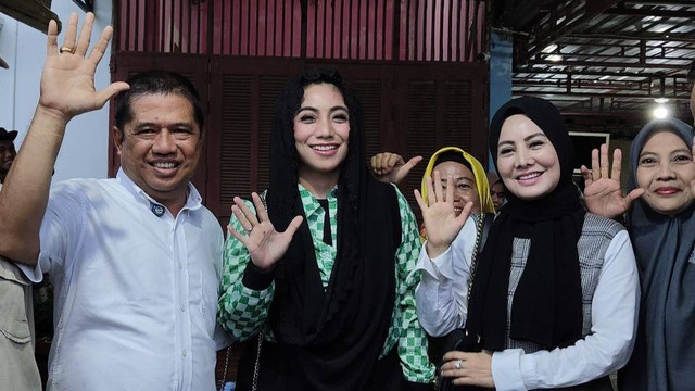 Pedangdut Siti Rahmawati (Siti KDI) digadang-gadang dampingi Andi Bebas Manggazali di Pilkada Polewali Mandar. Foto: Dok. Istimewa