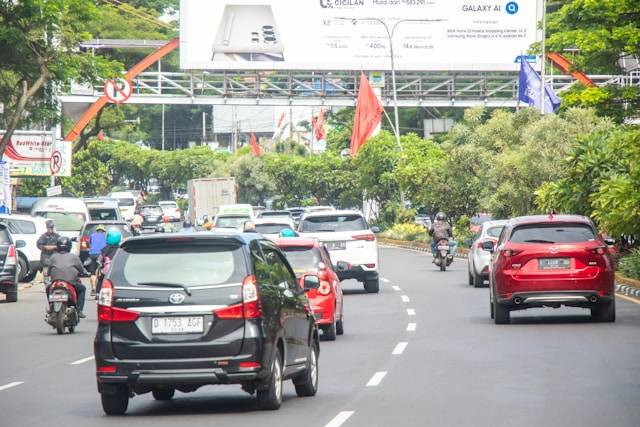 Cara ke Pangalengan dari Jakarta. Foto hanya ilustrasi, bukan tempat sebenarnya. Sumber foto: Unsplash/Abdul