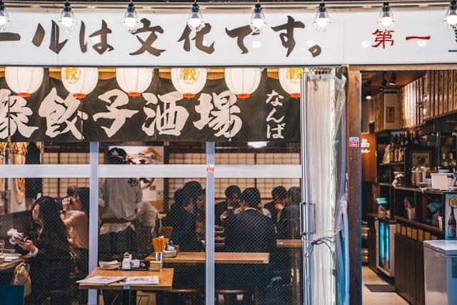 Daitokyo Blok M, foto hanya ilustrasi, bukan tempat sebenarnya: Unsplash/Roméo A.
