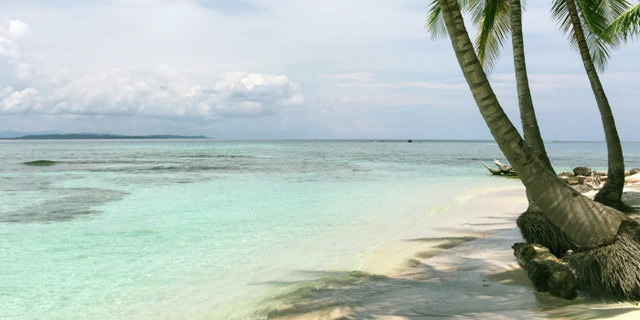 The Sea Pantai Cahaya, Destinasi Wisata Keluarga yang Menarik di Kendal ...