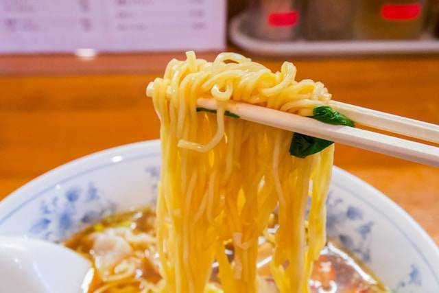 Restoran Jepang di MOI Kelapa Gading. Foto hanya ilustrasi bukan tempat sebenarnya. Sumber foto: Unsplash.com/Frank from 5 AM Ramen