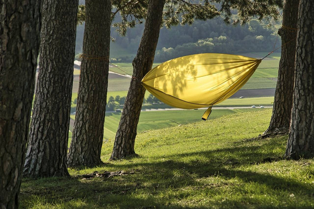 gambar Hammock. sumber: pixabay.com