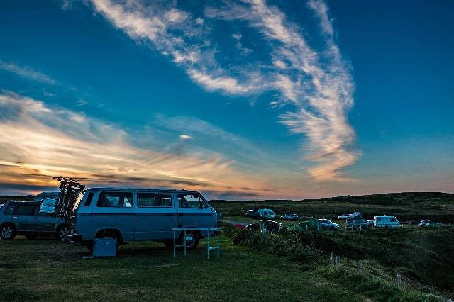 Tempat Campervan Bandung, foto hanya ilustrasi,bukan gambar sebenarnya, Pexels/Alan Caldwell