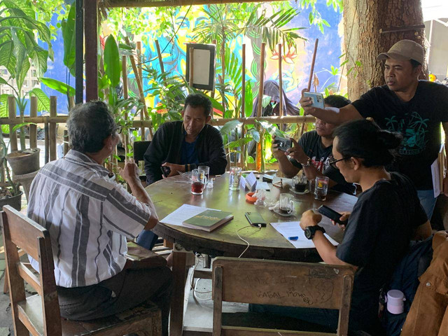 Wartawan Senior di Bali Luncurkan Buku, Judulnya Amor Ing Acintya (1)