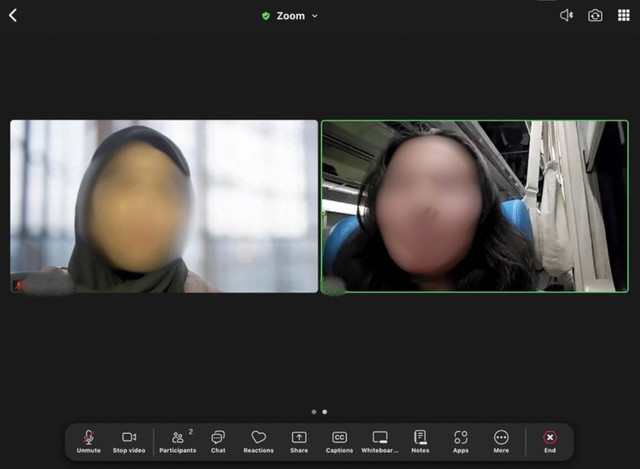 Gambar 1.1 Penggunaan salah satu aplikasi meet online sebagai penunjang long distance communication | Foto: Wini Nur Azizah