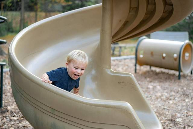 Ilutrasi playground di Jakarta. Foto: unsplash.com. 