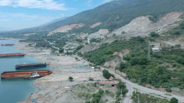 Kondisi wilayah tambang sirtu di Palu-Donggala yang tidak mementingkan aspek lingkungan. Foto: Istimewa