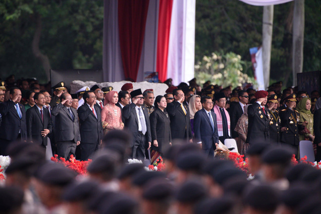 Ketua DPR Ri Puan Maharani pada upacara Hari Ulang Tahun (HUT) ke-78 Bhayangkara di Lapangan Silang Monas, Jakarta Pusat, Senin (1/7/2024). Foto: Dok. Istimewa