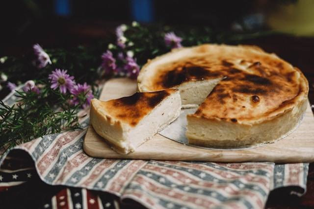 Busy Cheese Cafe Blok M. Foto hanya ilustrasi, bukan tempat sebenarnya. Sumber:Unsplash/Chinh Le Duc