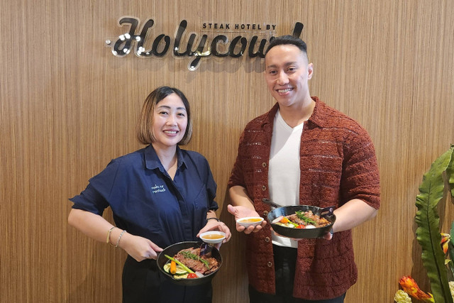 Steak Hotel by HOLYCOW! memperkenalkan menu steak terbaru hasil kolaborasi dengan Chef Yuda Bustara. Foto: Ela Nurlaela/kumparan