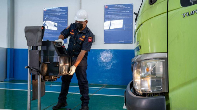 Fasilitas Uji KIR swasta milik Hino Motors Sales Indonesia (HMSI) di Jatake, Kota Tangerang. Foto: dok. HMSI