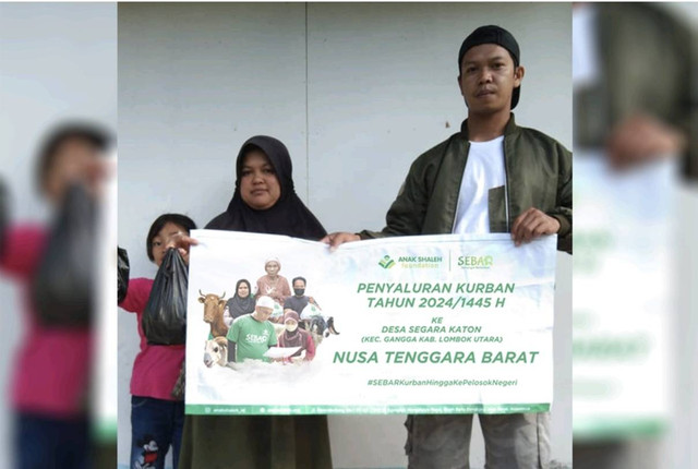 Penyaluran Progam SEBAR KURBAN dari Anak Shaleh Foundation ke pelosok Nusa Tenggara Barat. (Foto: Istimewa)