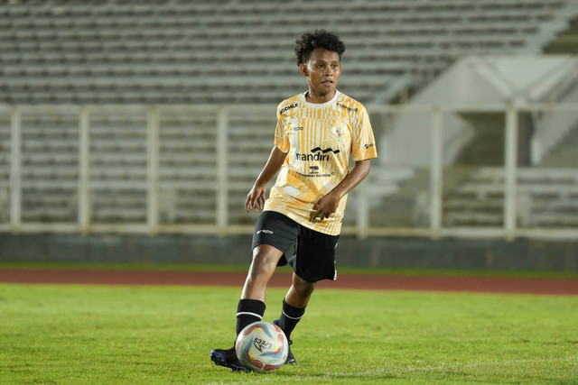 Marsela Awi dalam latihan Timnas Wanita Indonesia di Stadion Madya GBK, Jakarta, Selasa (2/7/2024). Foto: Timnas Indonesia