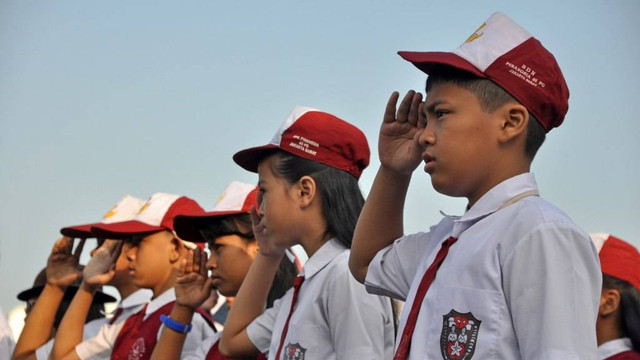 Murid sekolah negeri (Foto: Shutterstock/kumparan.com)