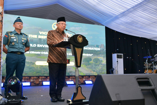 Wakil Presiden Ma'ruf Amin di Puncak Peringatan Hari Lingkungan Hidup 2024. Foto: BPMI Setwapres