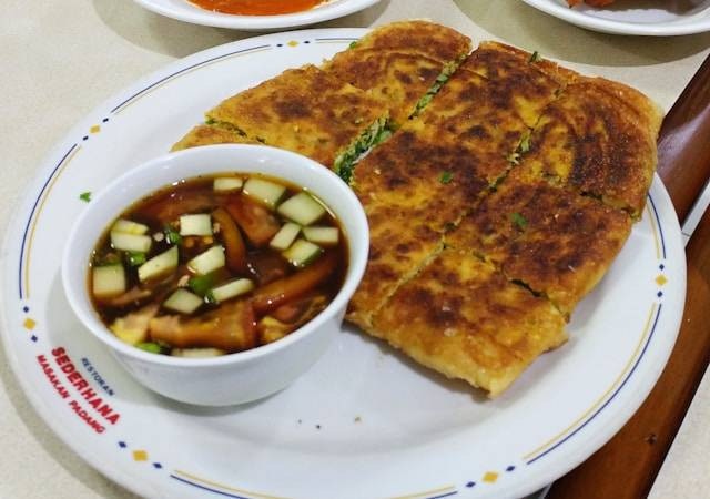 Rekomendasi Martabak Enak di Cimahi. Foto hanya ilustrasi bukan tempat sebenarnya. Sumber foto: Unsplash.com/Inna Safa