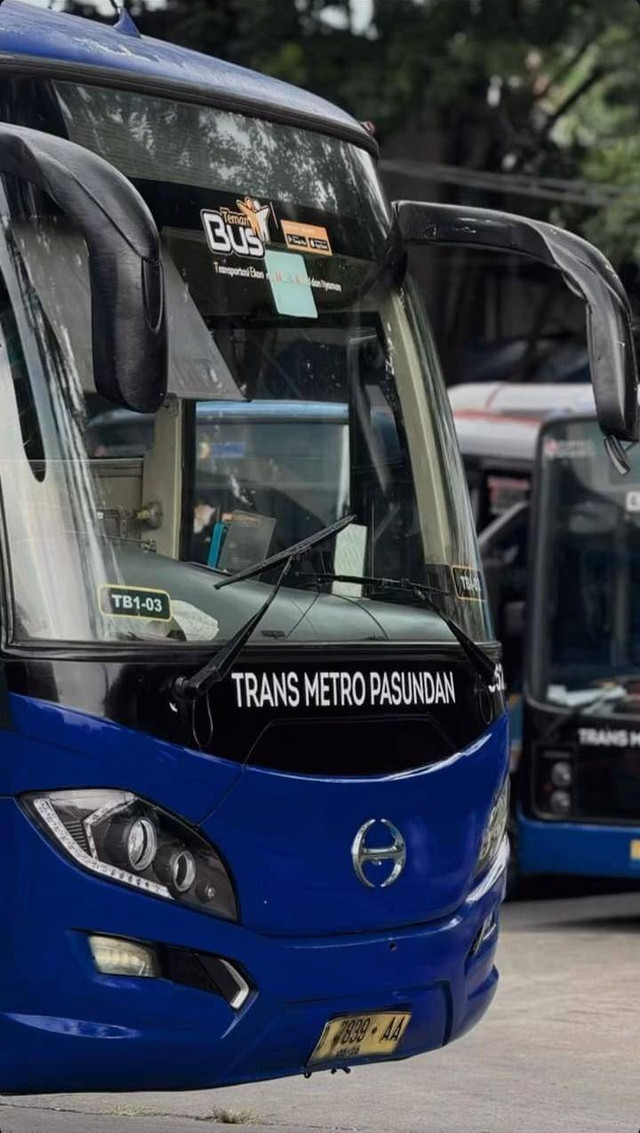 Trans Metro Pasundan, transportasi umum di wilayah Bandung Raya (Sumber: Instagram @temanbusbandung)