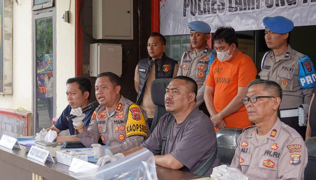 Kapolres Lampung Tengah, AKBP Andik Purnomo Sigit saat konferensi pers. | Foto: Dok Humas Polres Lampung Tengah