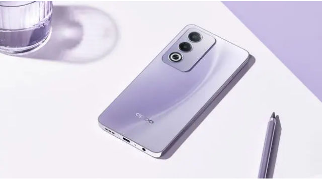  HP Oppo terbaru 2024 RAM 8. Sumber foto: oppo.com