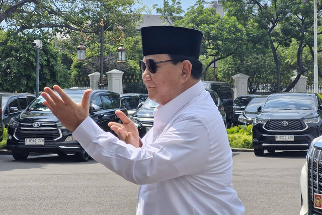 Presiden terpilih sekaligus Menhan Prabowo Subianto di Kompleks Istana Kepresidenan, Jakarta, Senin (8/7/2024). Foto: Nadia Riso/kumparan