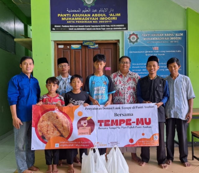 Inovasi Kemasan dan Pemasaran Digital: UMY Bantu UMKM Tempe Kedelai di Bantul