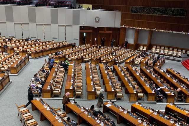 Suasana sidang paripurna ke-21 masa sidang kelima tahun 2023-2024 di ruang sidang paripurna DPR RI, Senayan, Jakarta, pada Selasa (9/7/2024). Foto: Luthfi Humam/kumparan