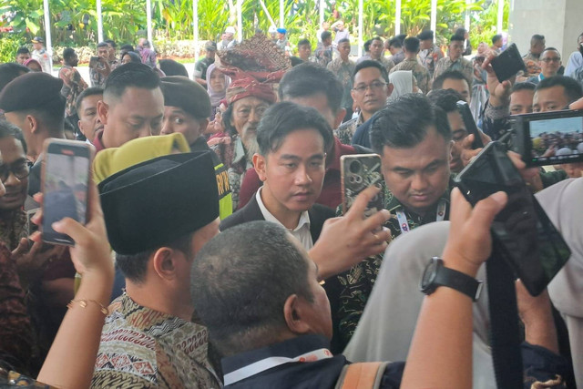 Wali Kota Solo sekaligus Wakil Presiden terpilih Gibran Rakabuming Raka di Rakernas APAKSI, Jakarta, Rabu (10/7/2024). Foto: Nadia Riso/kumparan