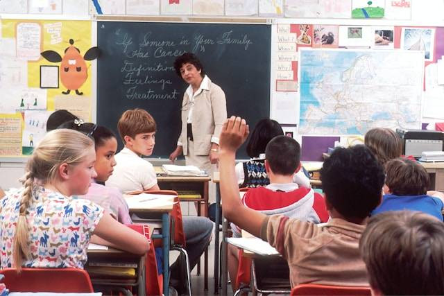 Alokasi Waktu dan Jadwal Pelajaran Kelas 3 Kurikulum Merdeka. Foto Hanya Ilustrasi. Sumber Foto: Unsplash.com/National Cancer Institute