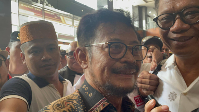 Eks Menteri Pertanian (Mentan) Syahrul Yasin Limpo (SYL) jelang menjalani sidang vonis di Pengadilan Tipikor, Jakarta Pusat, Kamis (11/7).  Foto: Fadhil Pramudya/kumparan