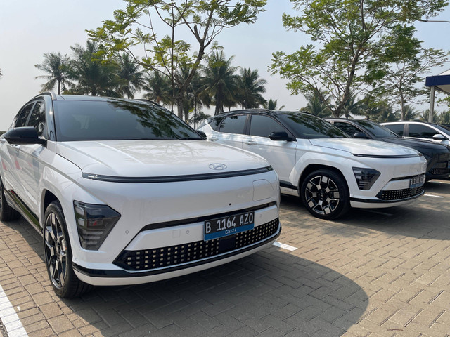 Media first drive mobil listrik Hyundai Kona Electric di PIK 2, Banten. Foto: Sena Pratama/kumparan