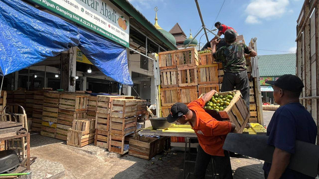 Suasana Pasar Buah Gemah Ripah Gamping. Foto: Resti Damayanti/Pandangan Jogja