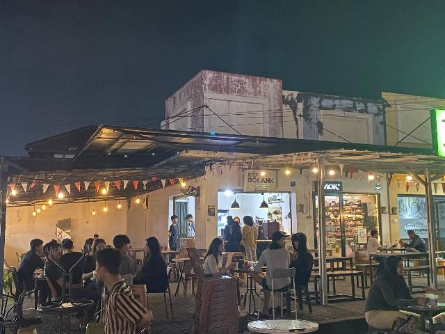 Tempat Kopi Bolang di Pasar Kita, Pamulang, Tangerang Selatan, Kamis (27/6/2024). sumber foto: dokumen pribadi.