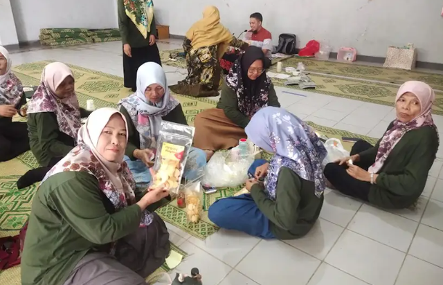 Pelatihan Wirausaha di Tegalgendu: Langkah UMY Dorong Kemandirian Wanita