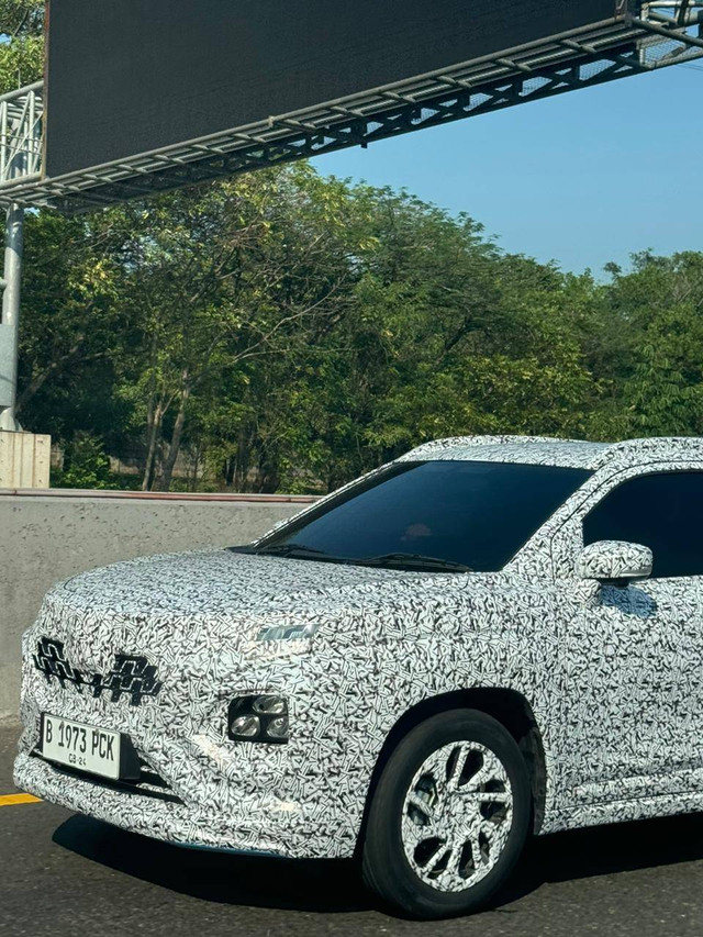 Spyshot mobil baru diduga Suzuki Fronx. dok. Istimewa