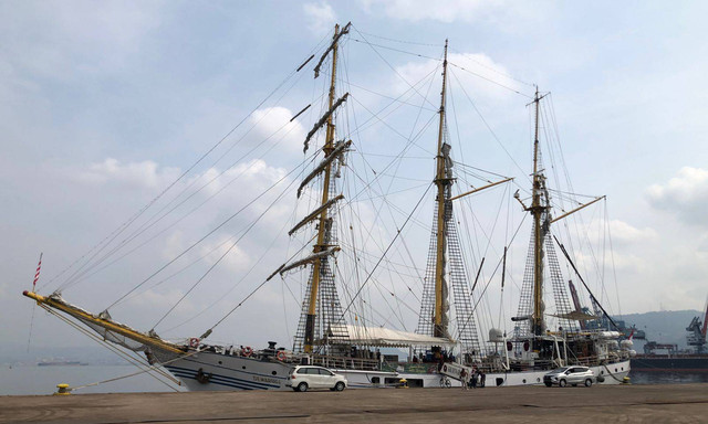 Kapal KRI Dewaruci | Foto: Muhamad Amirudin/Lampung Geh