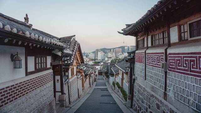 Persyaratan Visa Korea. Foto hanyalah ilustrasi, bukan tempat sebenarnya. Sumber: unsplash/ Y K.