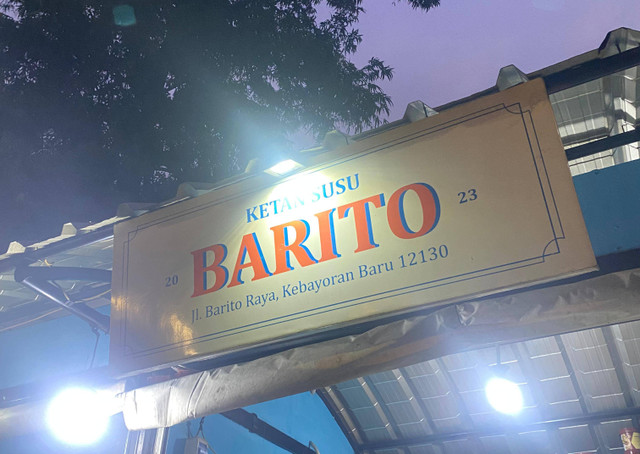 Foto salah satu tempat makan hits di Barito. Foto milik pribadi.