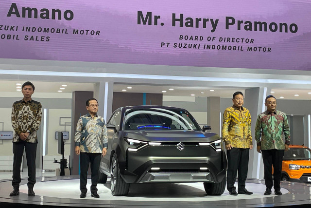 PT Suzuki Indomobil Sales (SIS) secara perdana memperkenalkan mobil listrik konsep Suzuki eVX di GIIAS 2024, ICE BSD, Tangerang. (Rabu, 17/7/2024). Foto: Sena Pratama/kumparan