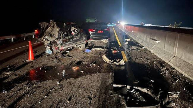 Kondisi kecelakaan yang terjadi di Tol Indralaya-Prabumulih. (dok. Polres Muara Enim)