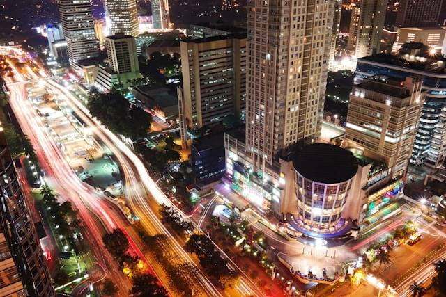 Apartemen view bagus di Jakarta, foto hanya ilustrasi, bukan tempat sebenarnya: Unsplash/Gede Suhendra