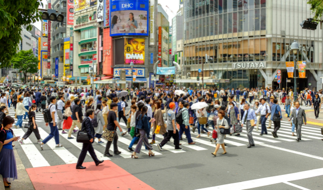 Shibuya Crossing. Sumber: Unsplash/Martijn Baudoin