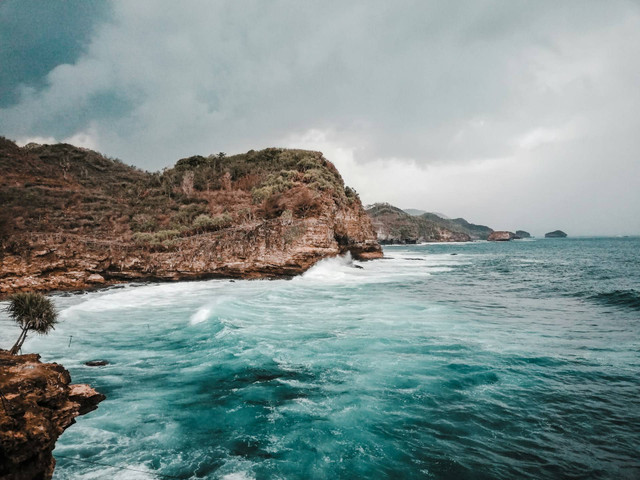 tempat wisata pantai di Jakarta. Foto hanya ilustrasi, bukan tempat sebenarnya. Sumber: Unsplash/aaron kiru