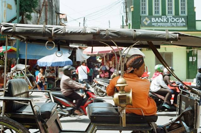 Materi Bahasa Jawa Kelas 6 Semester 1. Foto hanya ilustrasi. Sumber foto: Unsplash/Mark